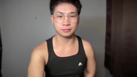 yourfantasyyy_ online show from 03.11.25