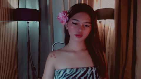 Snapshot of yourfavoratesunshine chatting on 10.21.25 Sunshine online show from 10.21.25