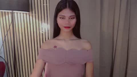 Vivian online show from 01.17.26