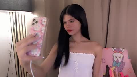 Snapshot of yourfavoratevivian chatting on 06.11.26 Vivian online show from 06.11.26