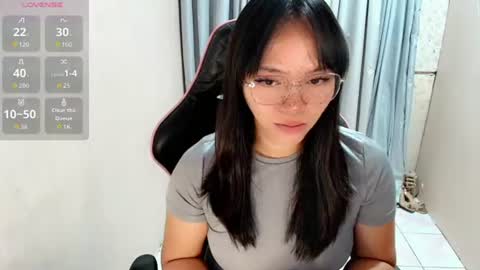 Snapshot of yourfiercequeenalexia chatting on 06.24.26 Alexia online show from 06.24.26
