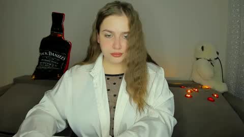 yourgem__ online show from 02.18.25