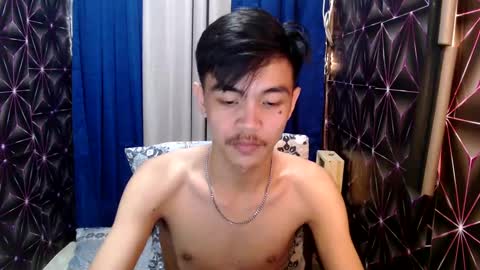 Snapshot of yourguy_josh23 chatting on 12.19.24 Josh online show from 12.19.24