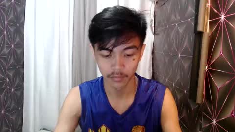 Snapshot of yourguy_josh23 chatting on 01.04.25 Josh online show from 01.04.25