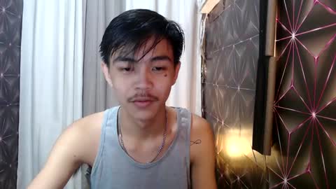 Snapshot of yourguy_josh23 chatting on 01.13.25 Josh online show from 01.13.25