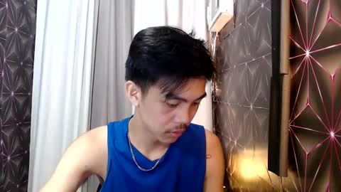 Snapshot of yourguy_josh23 chatting on 01.16.25 Josh online show from 01.16.25