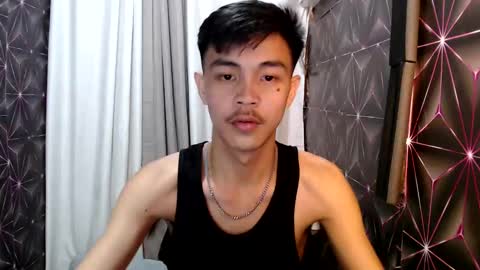 Snapshot of yourguy_josh23 chatting on 02.16.25 Josh online show from 02.16.25