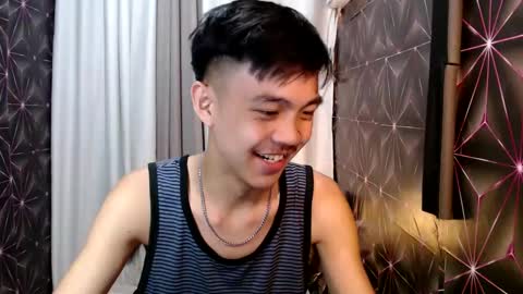 Snapshot of yourguy_josh23 chatting on 02.20.25 Josh online show from 02.20.25