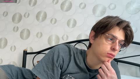 Chris online show from 12.08.24