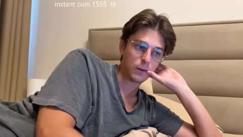 Chris online show from 09.11.25