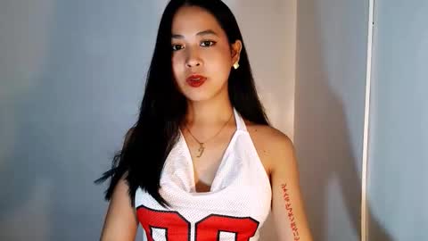 Snapshot of yourhumiliationgirl chatting on 11.07.25 yourhumiliationgirl online show from 11.07.25