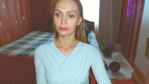 Snapshot of yourladysunshine chatting on 07.20.26 Ksyusha online show from 07.20.26