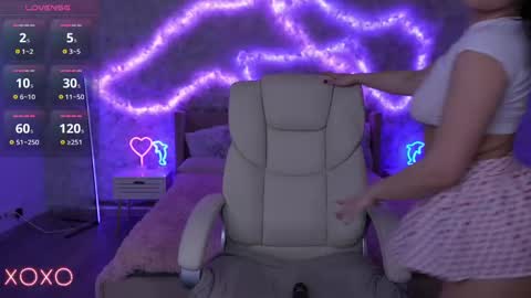 L O L A online show from 03.01.25