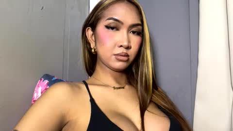 yourlovebella88 online show from 02.23.26