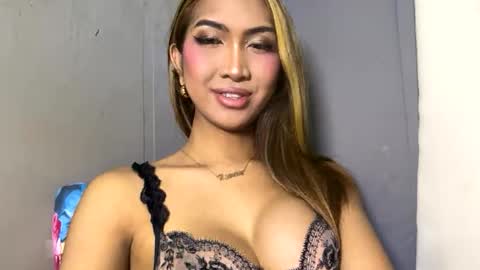 yourlovebella88 online show from 02.28.26