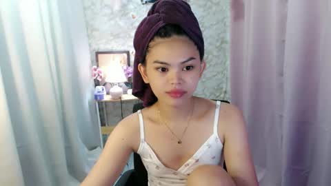 your lovely Dina online show from 12.02.25