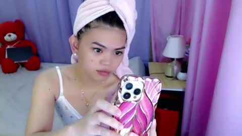 Snapshot of yourlovelytranspinay chatting on 07.15.26 your lovely Dina online show from 07.15.26