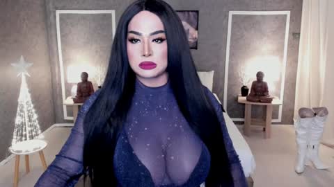 Snapshot of yourmassivecockcummer chatting on 12.19.24 Carla online show from 12.19.24