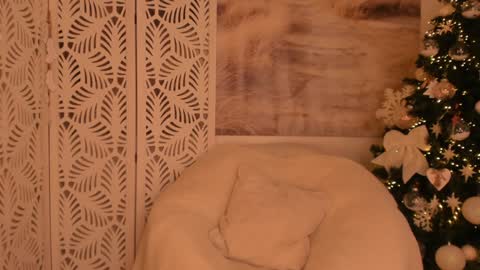 Sarah online show from 12.14.24