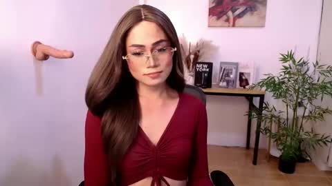 Snapshot of yournaughty_poxysweet chatting on 05.25.26 poxy online show from 05.25.26