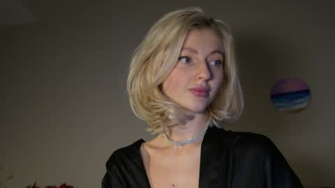 Eva online show from 12.15.24