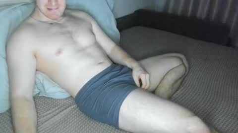 Snapshot of yournomad chatting on 09.18.25 Your Nomad online show from 09.18.25