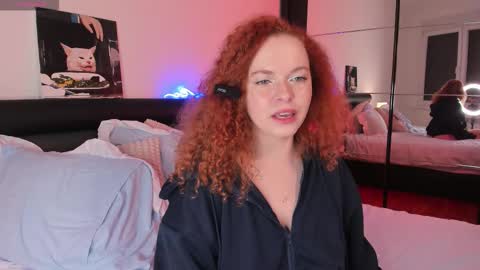 Snapshot of yourpie_ash chatting on 01.15.26 Ashley online show from 01.15.26