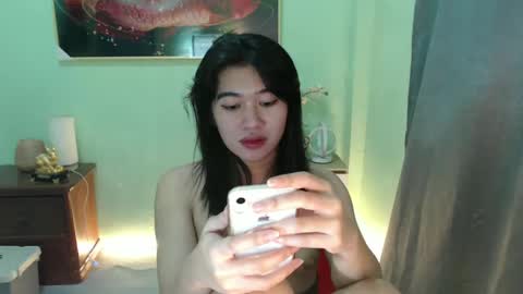 Snapshot of yourprettytrish chatting on 01.27.25 Trish online show from 01.27.25