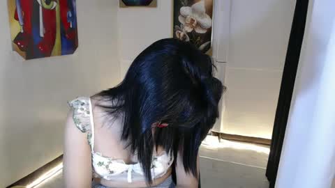 Snapshot of yourprettytrish chatting on 01.29.25 Trish online show from 01.29.25