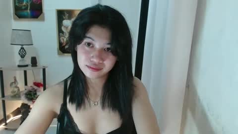 Snapshot of yourprettytrish chatting on 02.23.25 Trish online show from 02.23.25