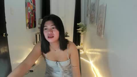 Snapshot of yourprettytrish chatting on 09.29.25 Trish online show from 09.29.25