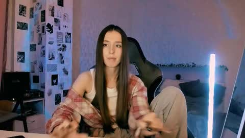 Eva online show from 09.12.25