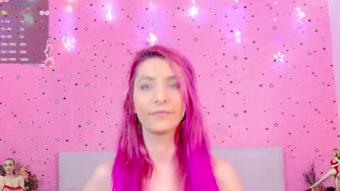 Snapshot of yours_lisa chatting on 12.08.24 online show from 12.08.24