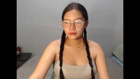 yoursexy_reb online show from 02.10.26