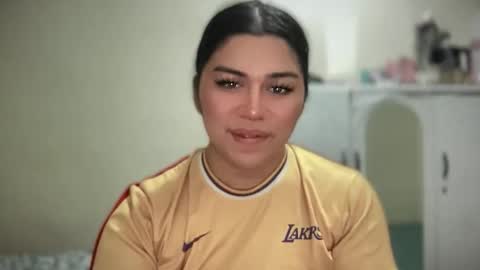 LALA online show from 04.17.26