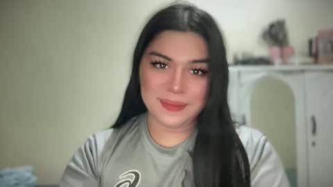 LALA online show from 04.18.26