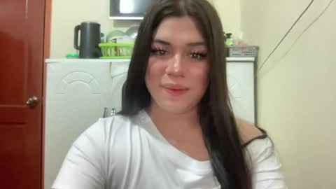Snapshot of yoursexytowngirl chatting on 06.27.26 LALA online show from 06.27.26