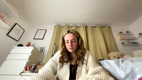 yoursofiablack online show from 10.15.25