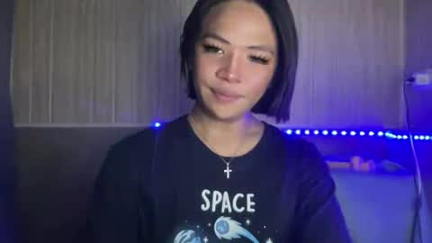 Snapshot of yoursweet_loveace chatting on 06.01.26 yoursweet_loveace online show from 06.01.26