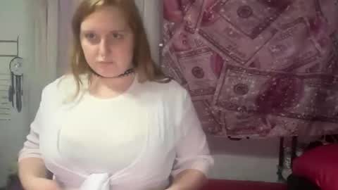 yourthickgingergoddess online show from 12.16.25