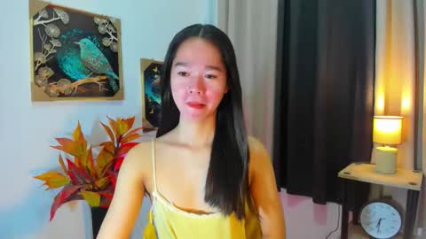 Snapshot of yourtinybunny chatting on 05.08.26 yourtinybunny online show from 05.08.26
