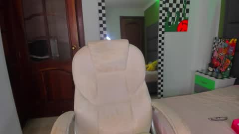 Snapshot of yourvirtualgirlfriennd chatting on 03.28.26 GI online show from 03.28.26