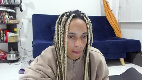 Snapshot of youwishtobeme chatting on 01.09.25 elizabeth ju online show from 01.09.25