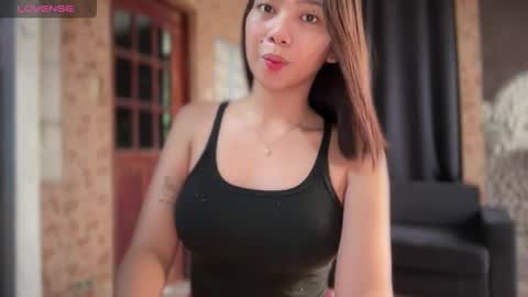 YowgineTheGreat online show from 12.26.24