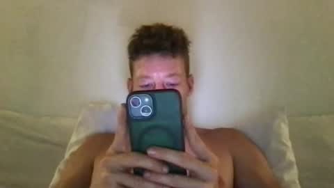 yoyoyo1221 online show from 11.22.25