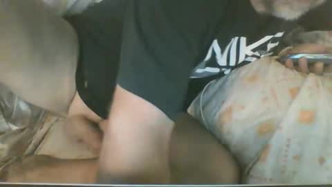 Yoyozee online show from 12.04.24