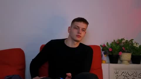 Snapshot of yrshela chatting on 04.28.26 yrshela online show from 04.28.26