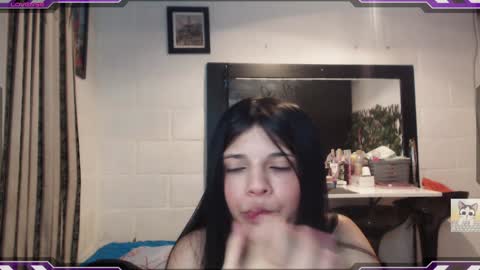 Snapshot of ysera_cb chatting on 01.25.25 Lilith online show from 01.25.25