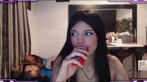 Snapshot of ysera_cb chatting on 01.28.25 Lilith online show from 01.28.25