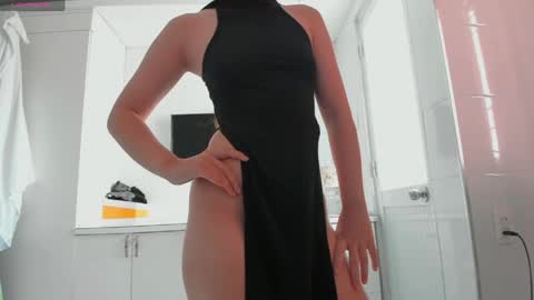 Snapshot of yuki_mii chatting on 04.19.26 Yuki online show from 04.19.26